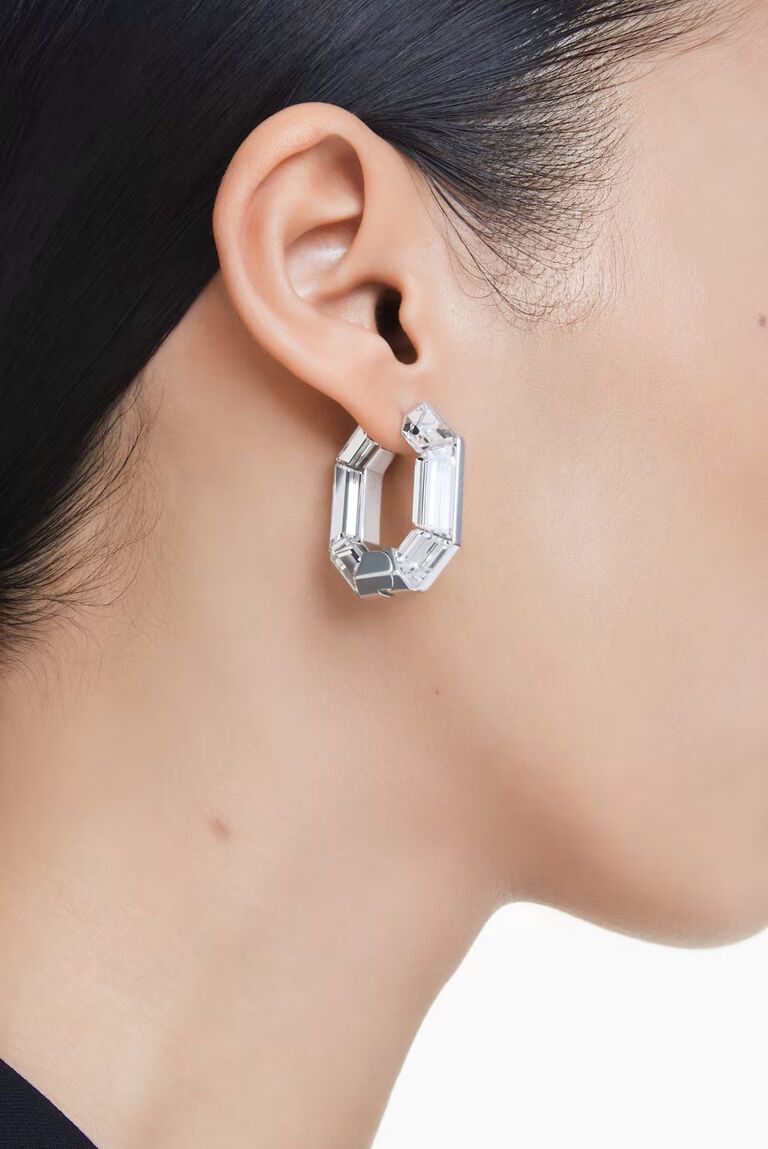 Image without a name  Image without a name