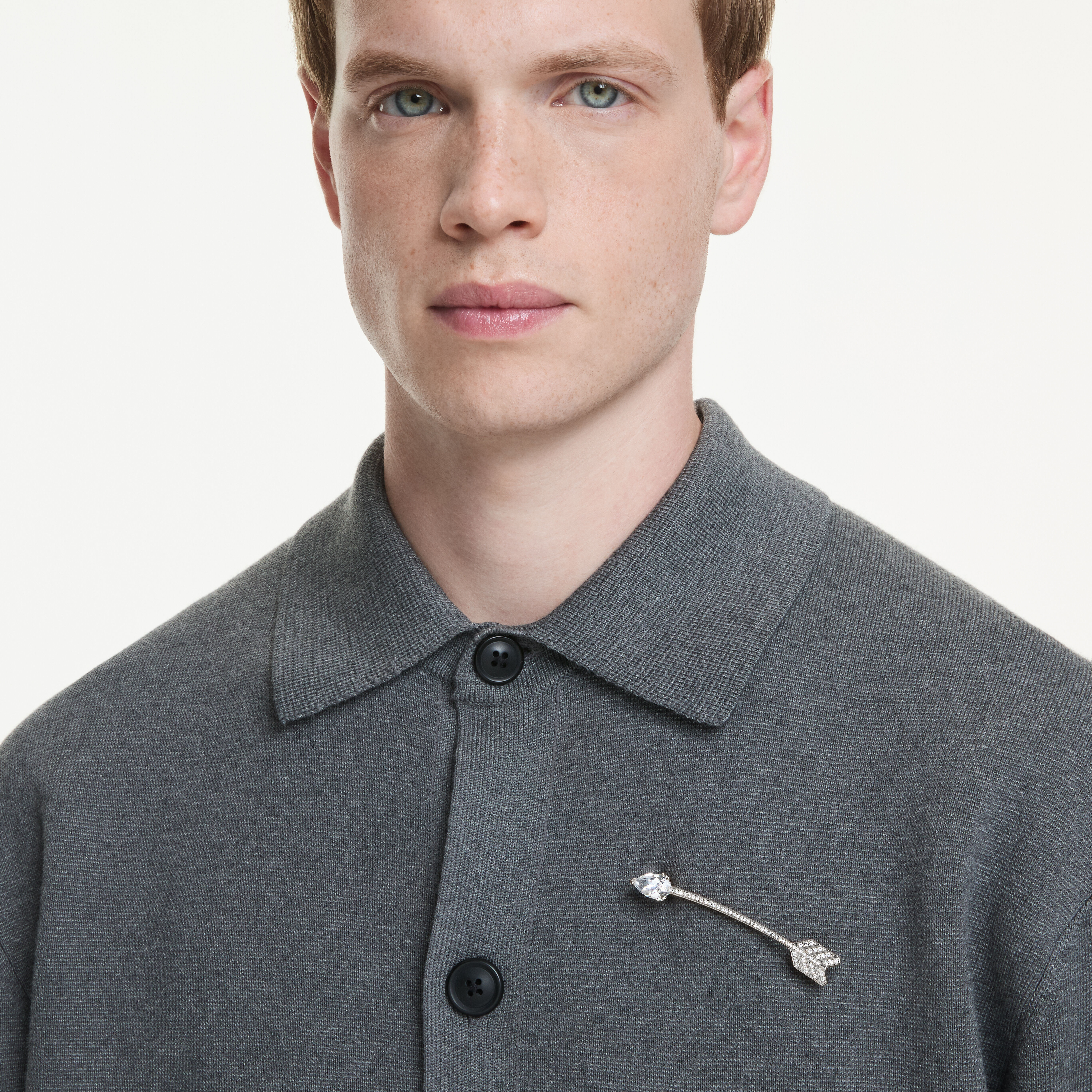 swarovski idyllia brooch  mixed cuts  arrow  white  rhodium plated