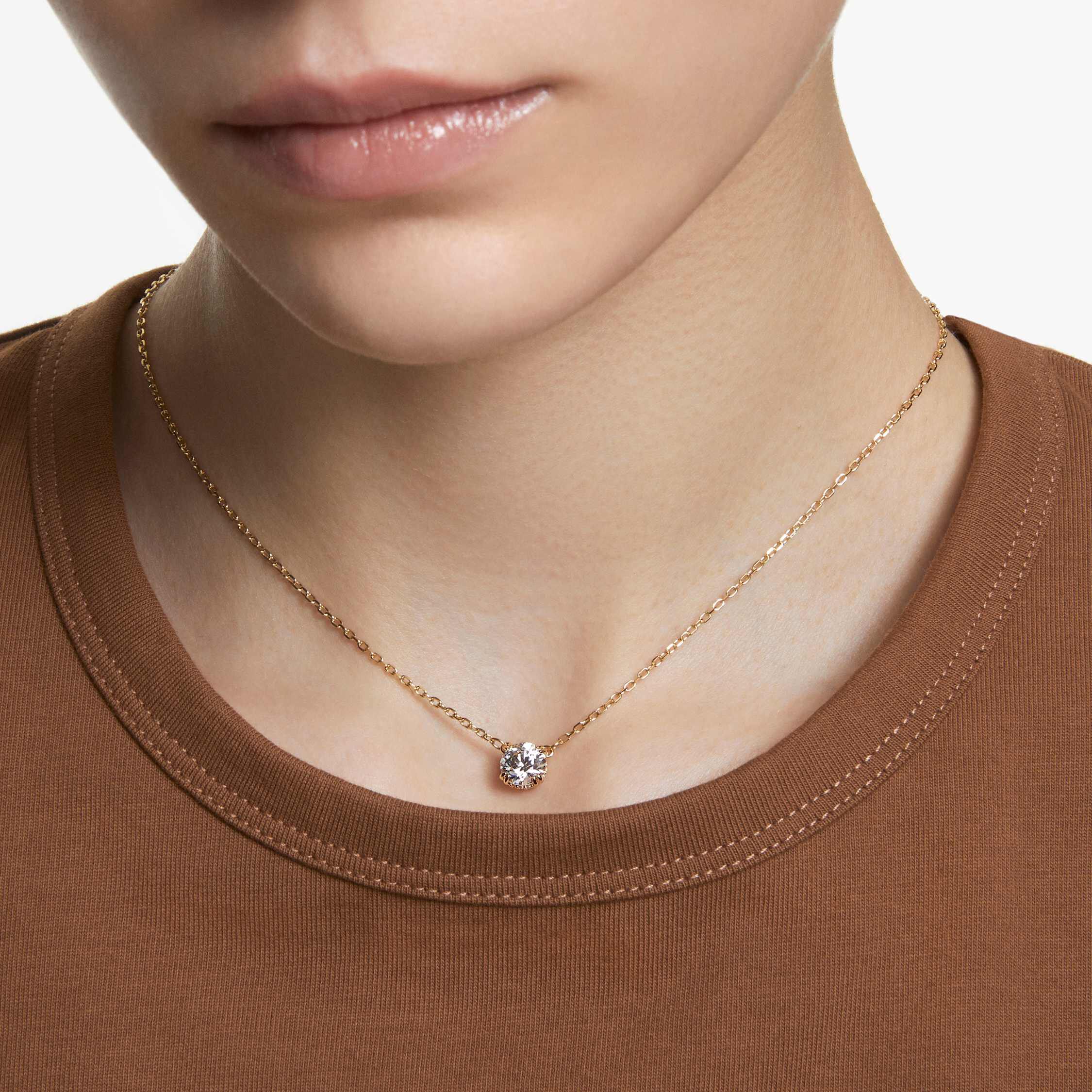 White gold pendant shop necklace