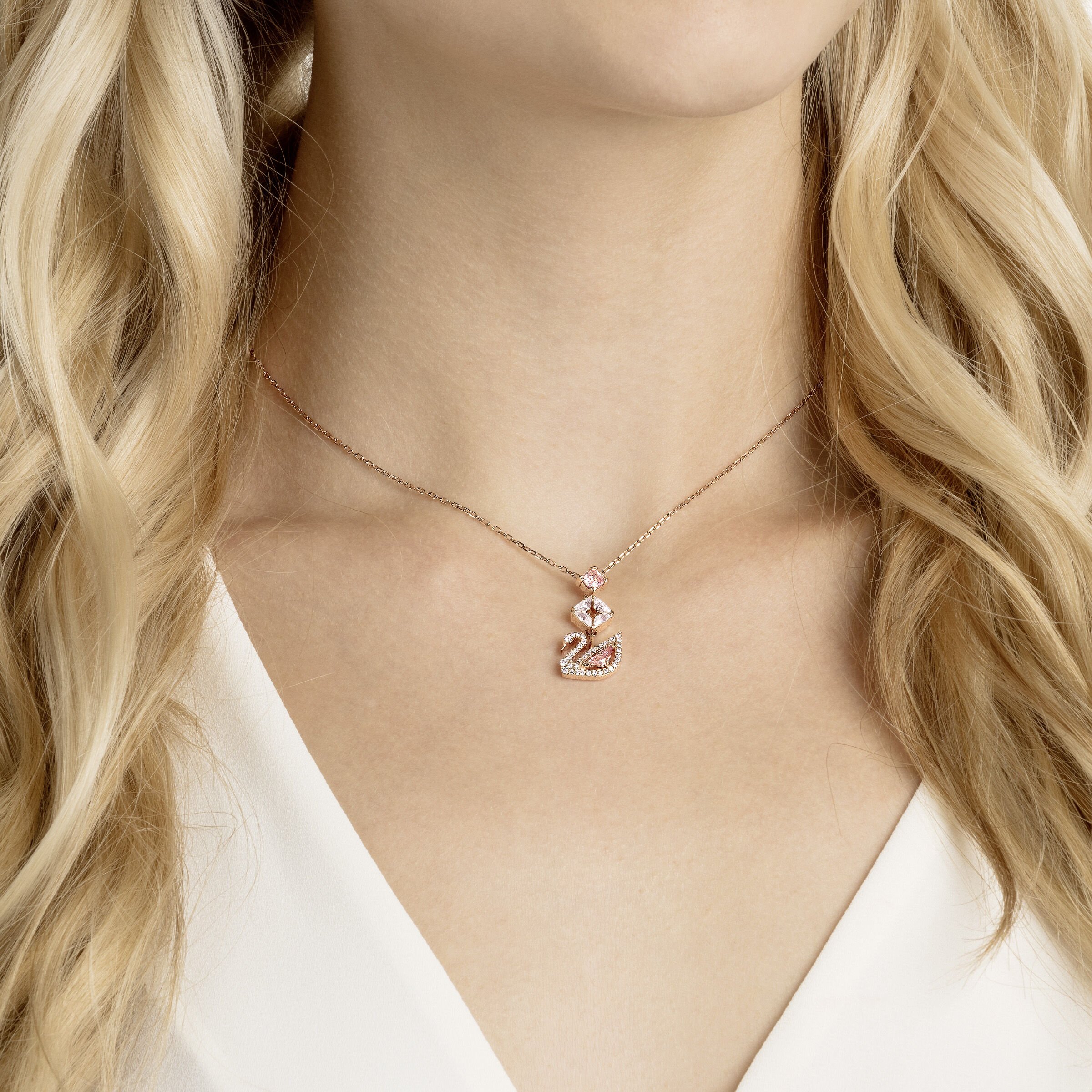 Price of store swarovski necklace