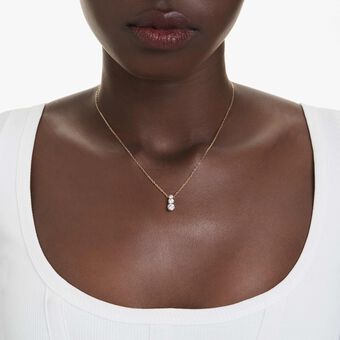 swarovski stilla attract pendant  round cut  white  18k gold finish