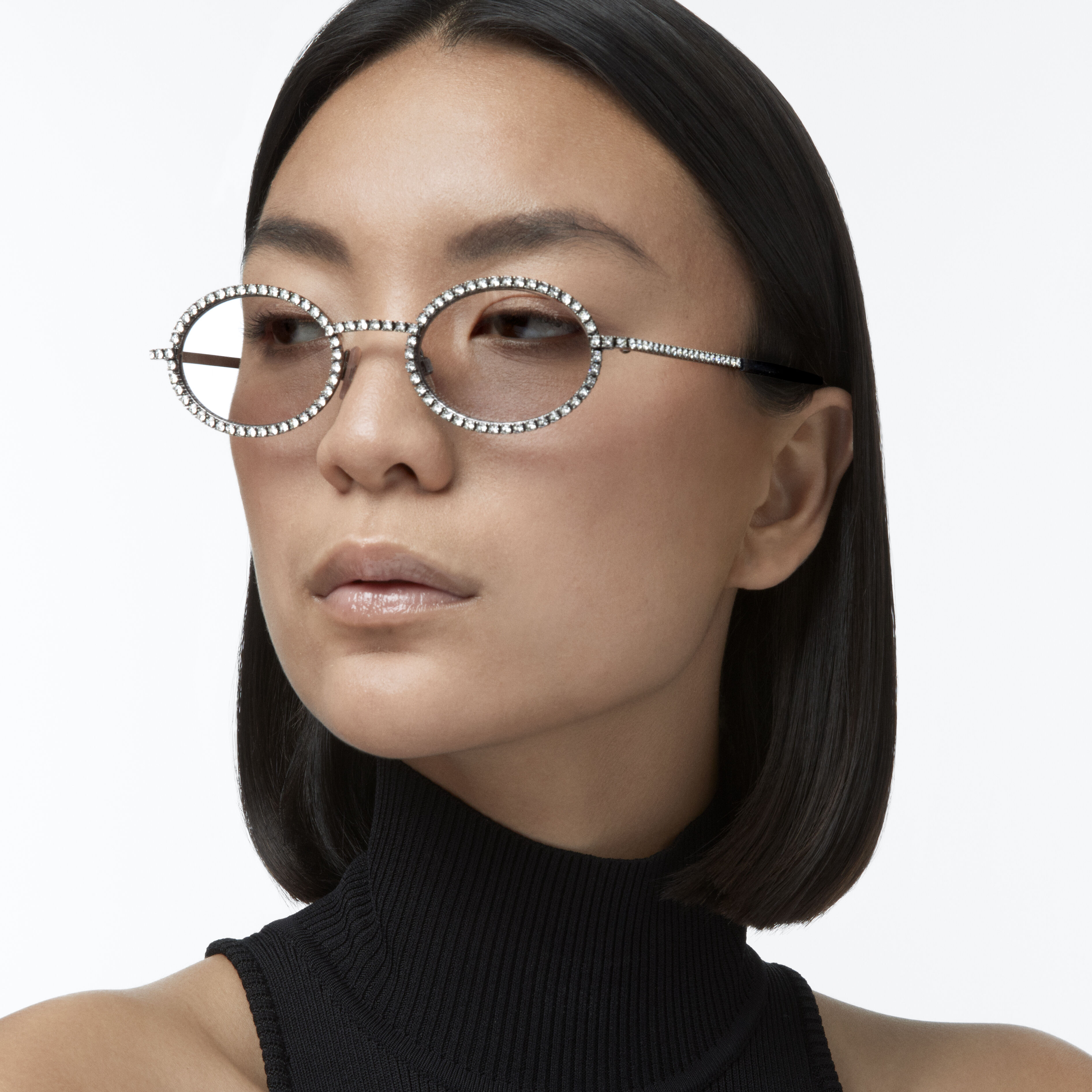 Sunglasses Oval Pav crystals Blue