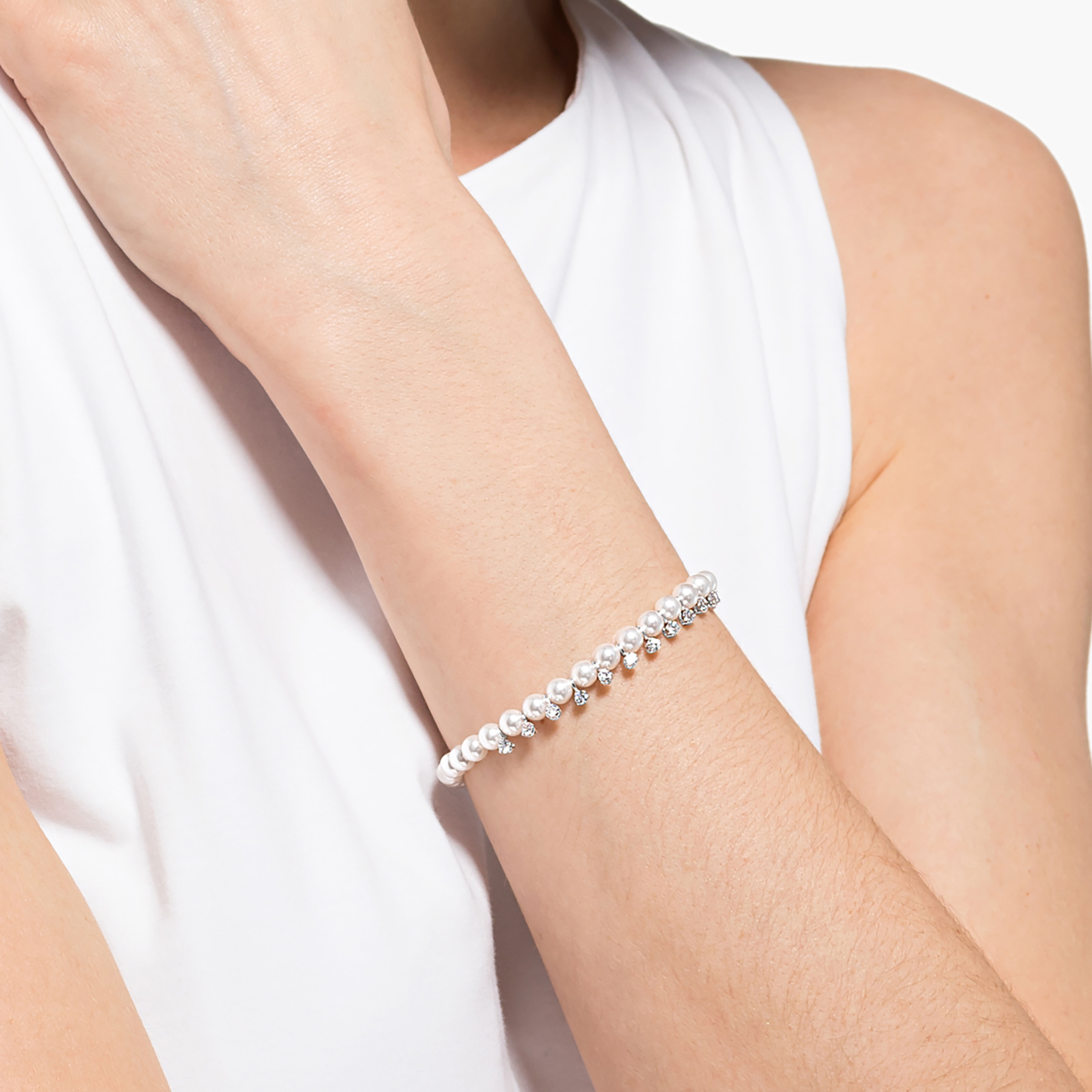 Swarovski treasure shop pearl bracelet