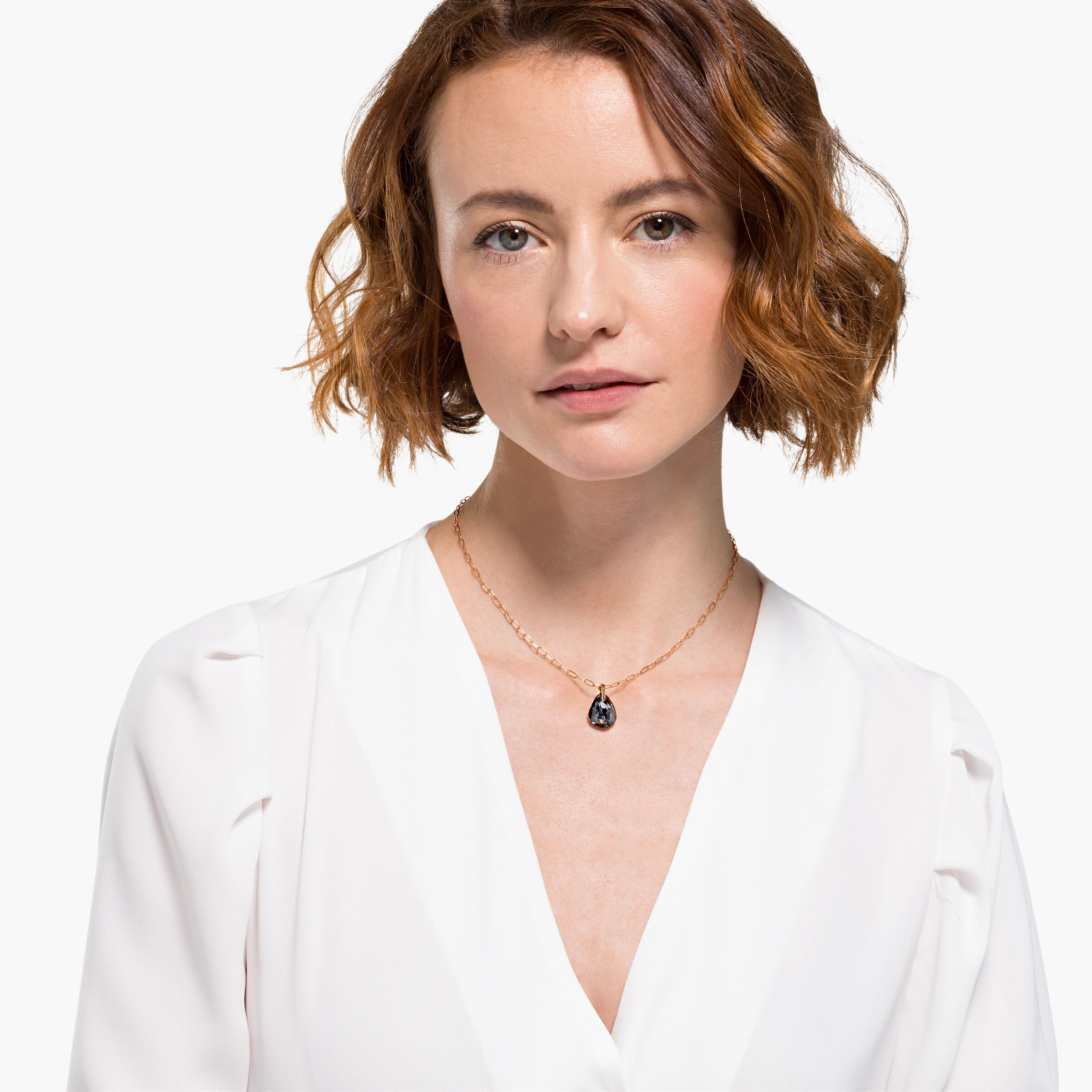 Swarovski bar necklace store