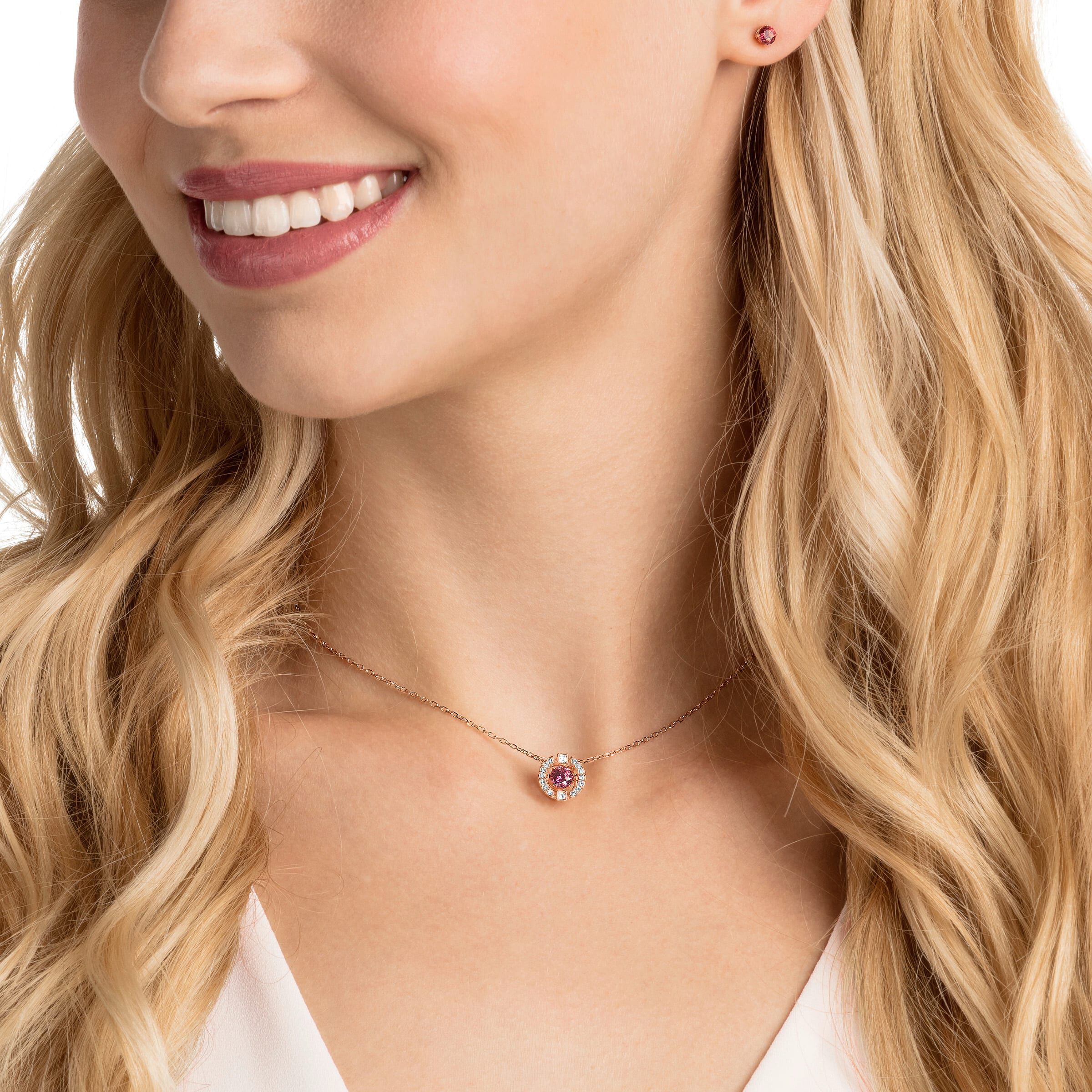 Buy Swarovski Sparkling Dance Round Set Red Rose gold plating