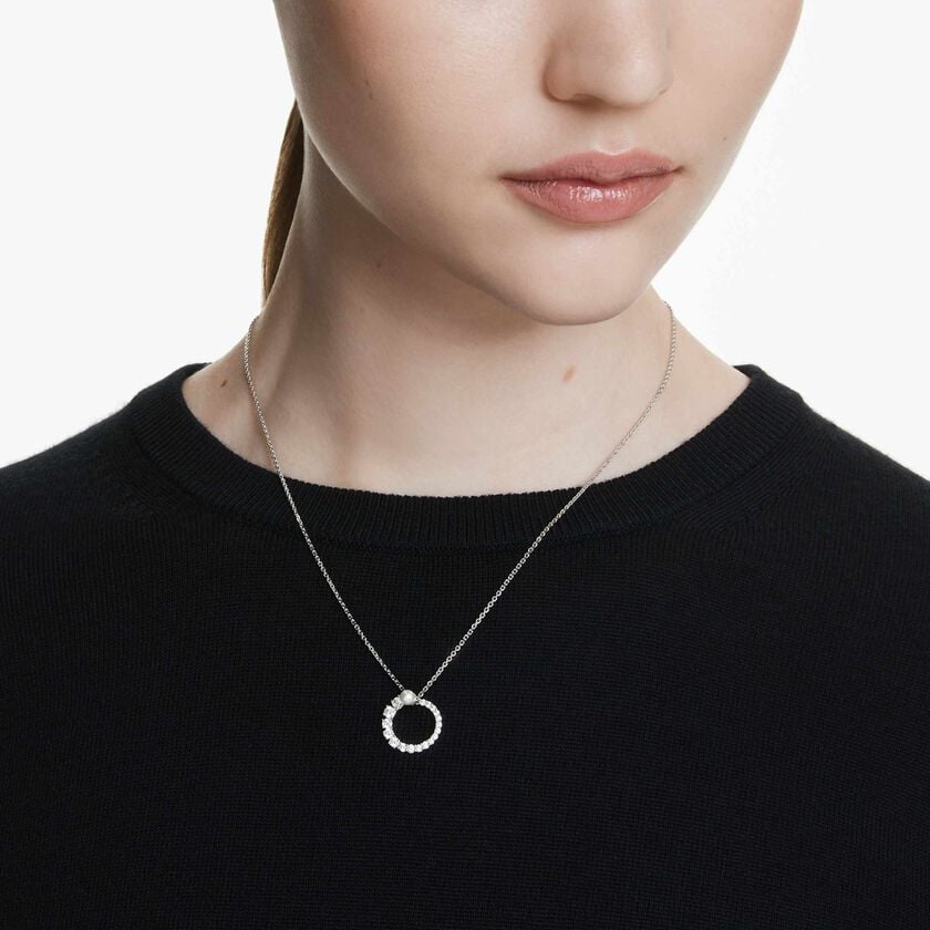 swarovski matrix pendant  crystal pearl  round cut  white  rhodium plated