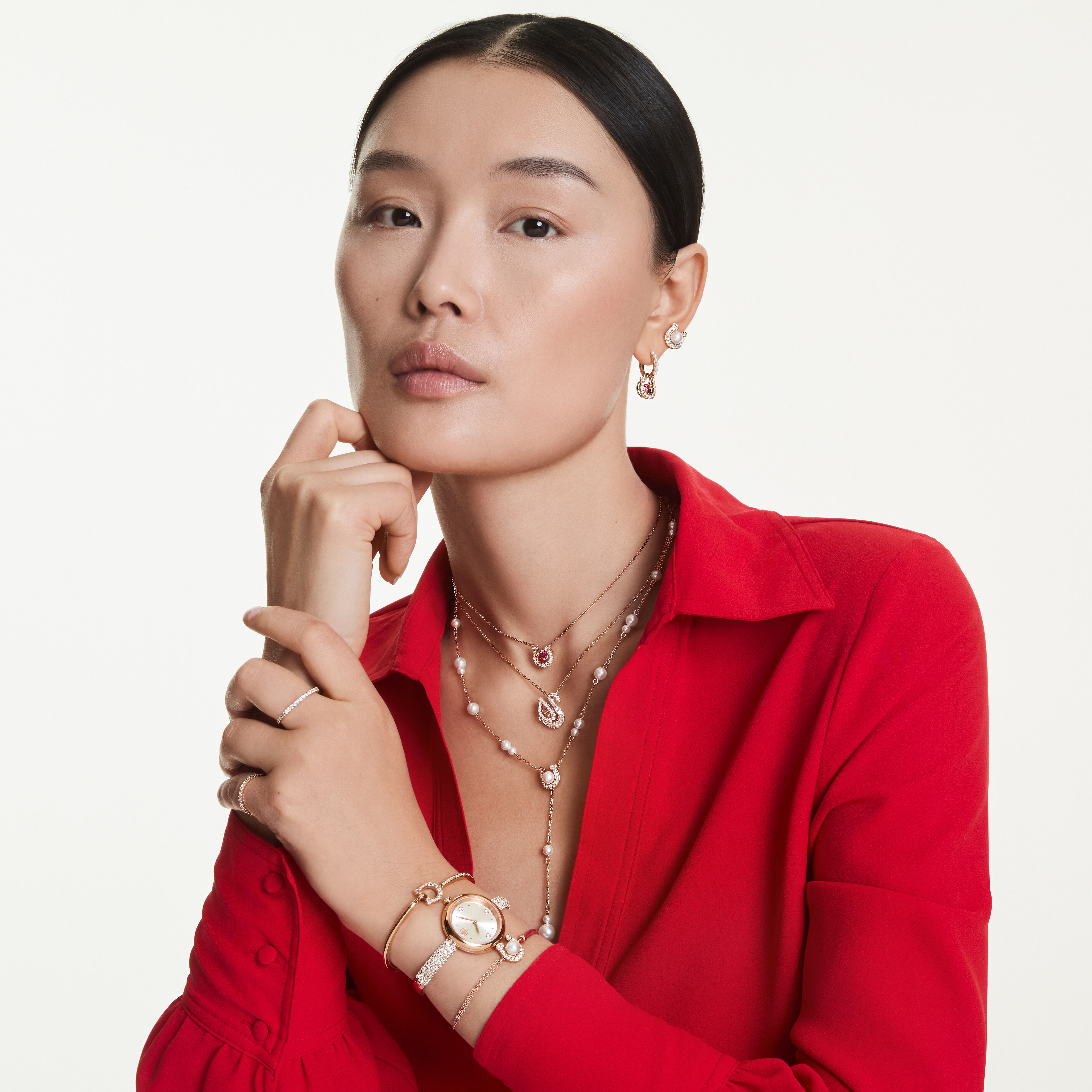 swarovski sublima bangle watch  swiss made  metal bracelet  rose gold tone  rose gold tone finish