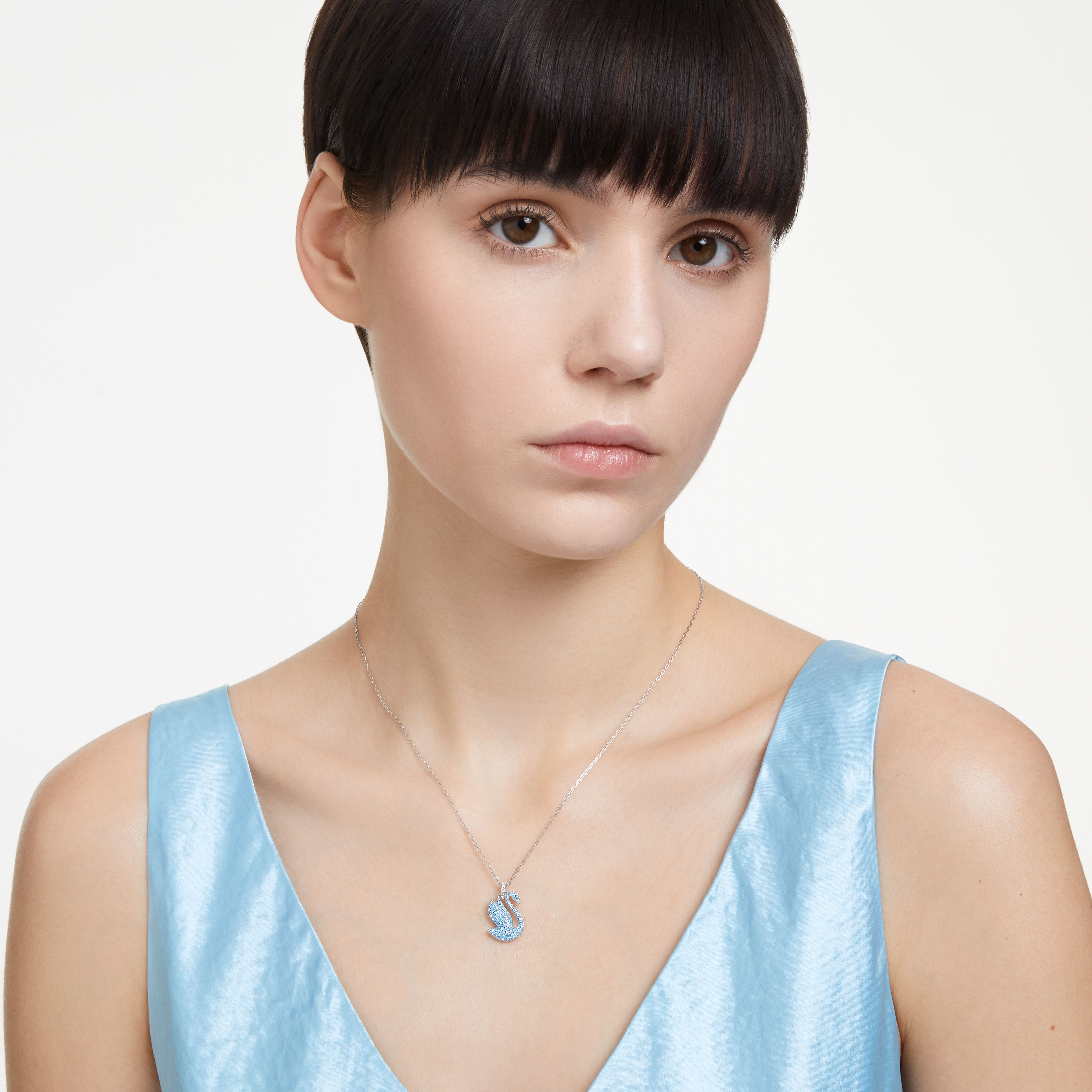 Swarovski pendant swan shop