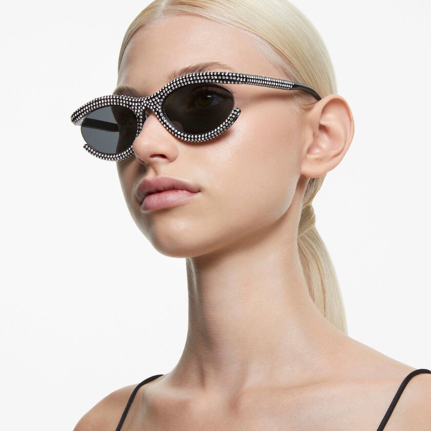 swarovski sunglasses  oval shape  sk6006  black