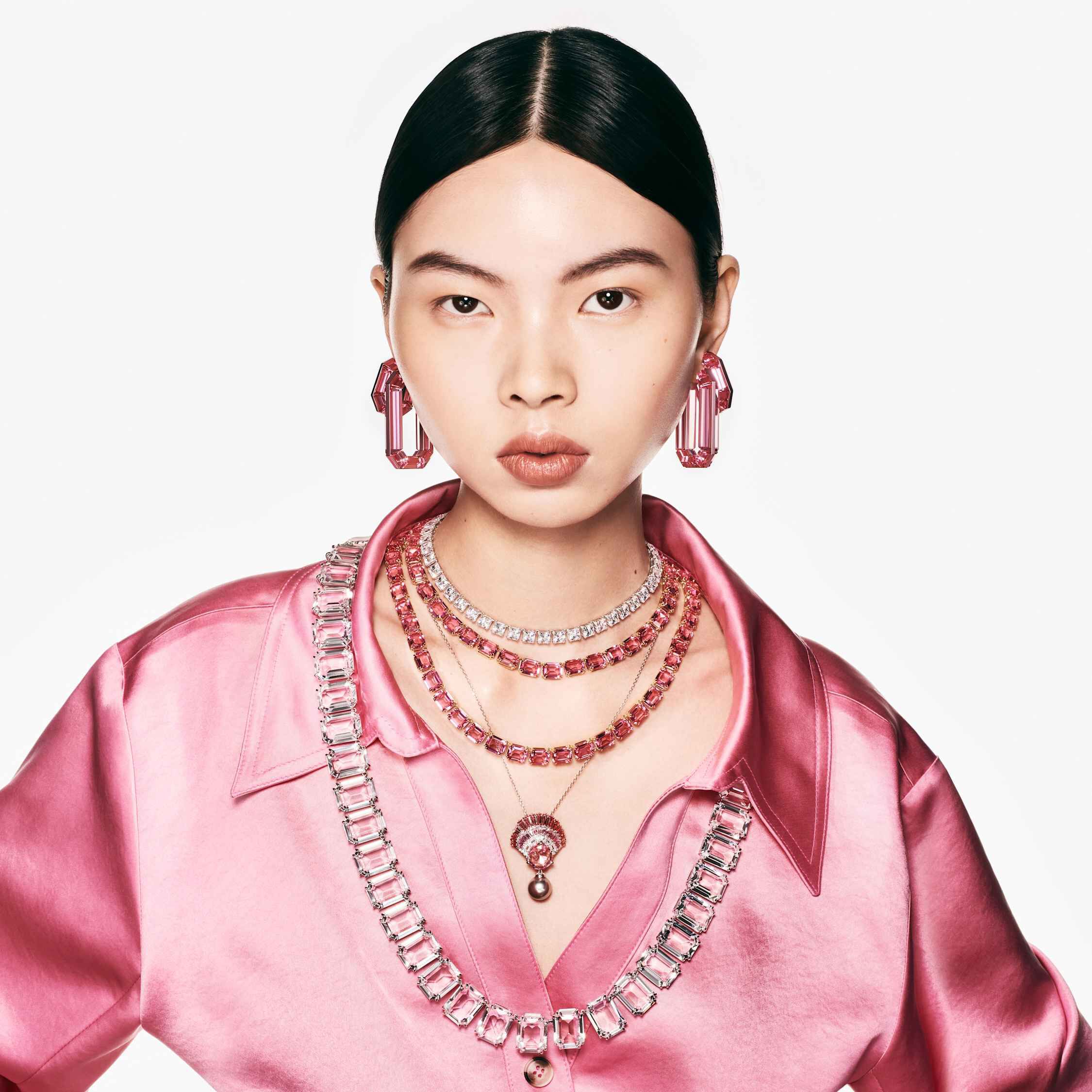 swarovski millenia necklace  octagon cut  pink  gold tone plated