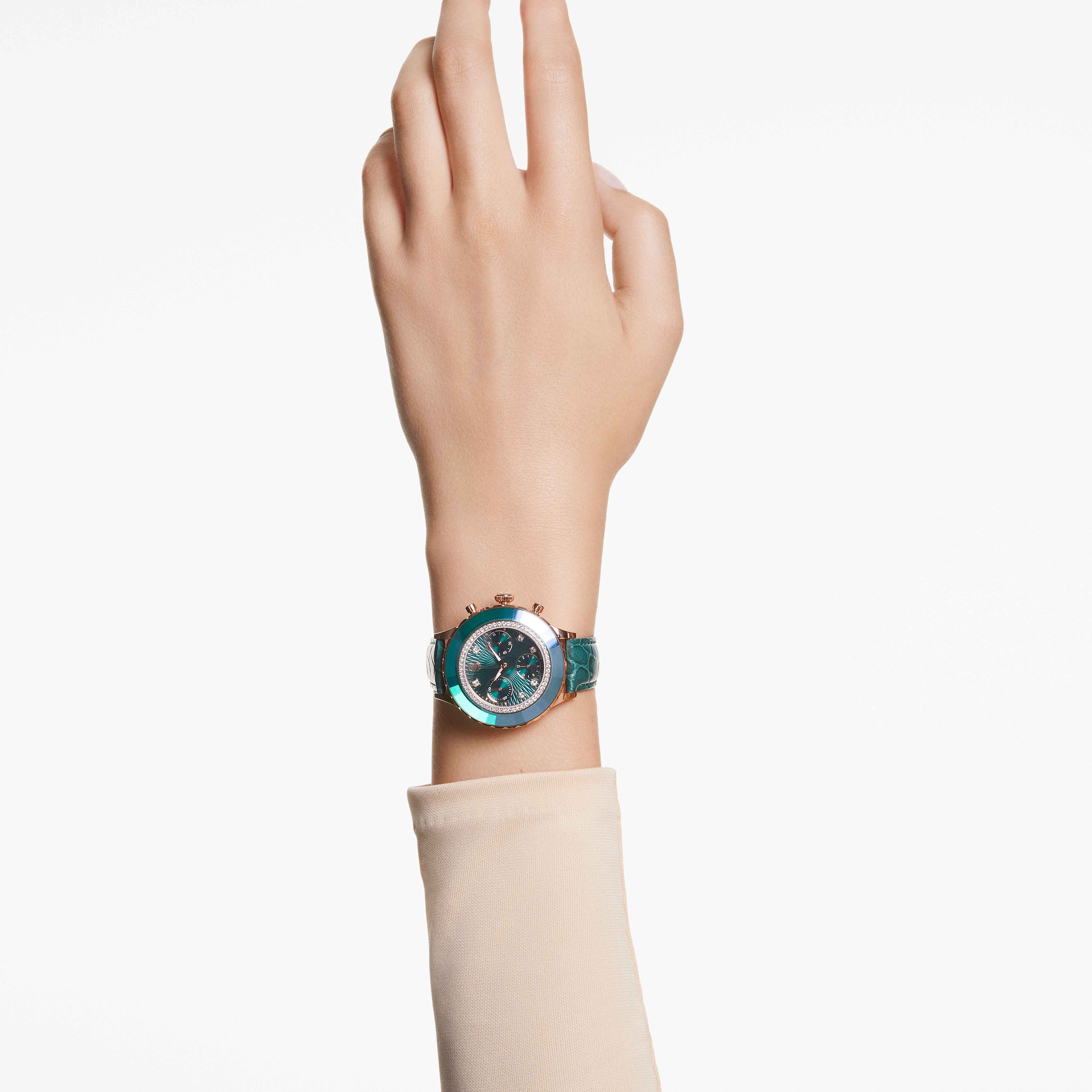 Elvitario rose gold watch top