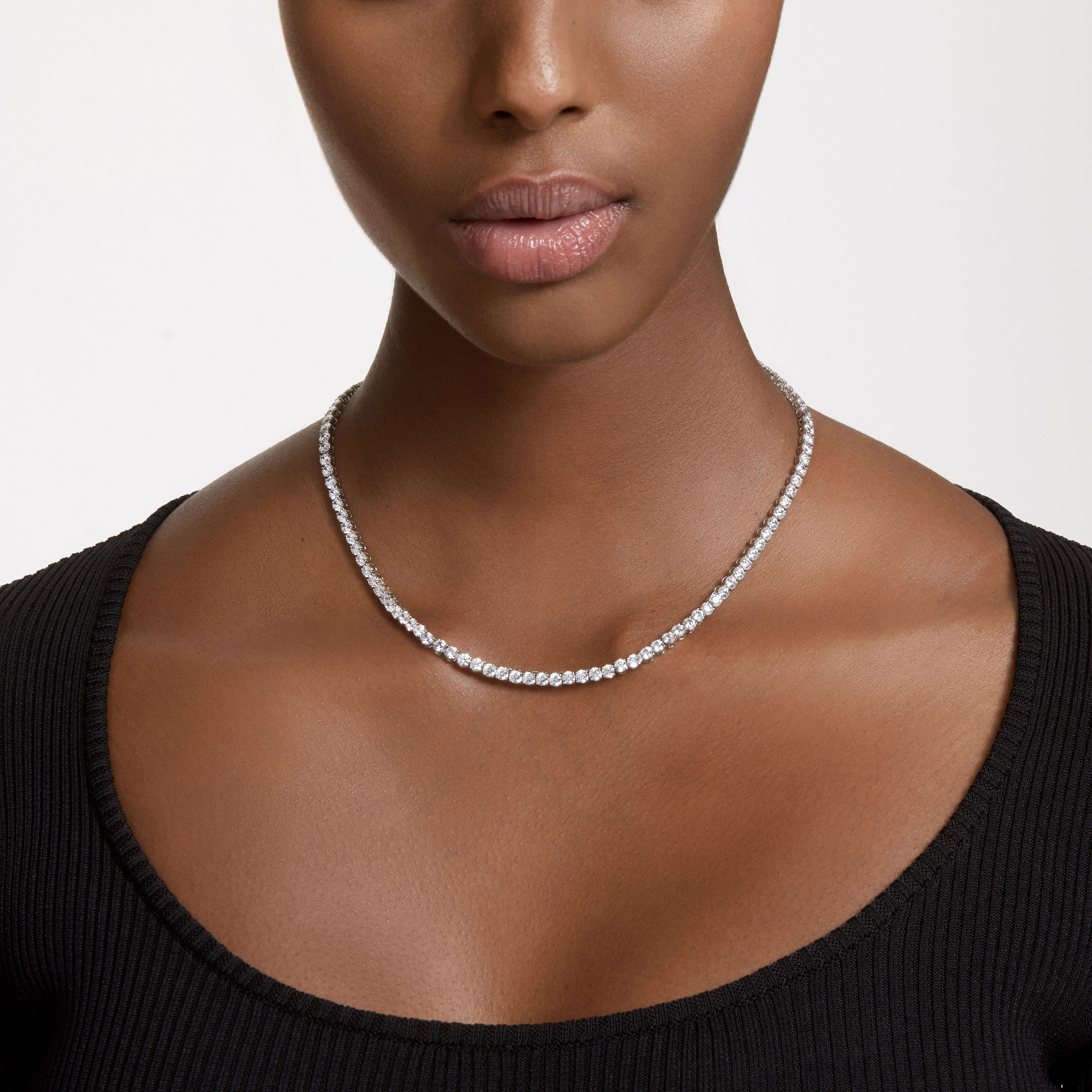 Price of best sale swarovski necklace