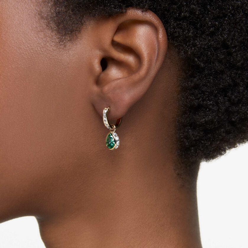 swarovski chroma drop earrings  pear cut  green  18k gold finish