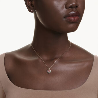 swarovski one set  heart cut  pav   heart  pink  18k rose gold finish
