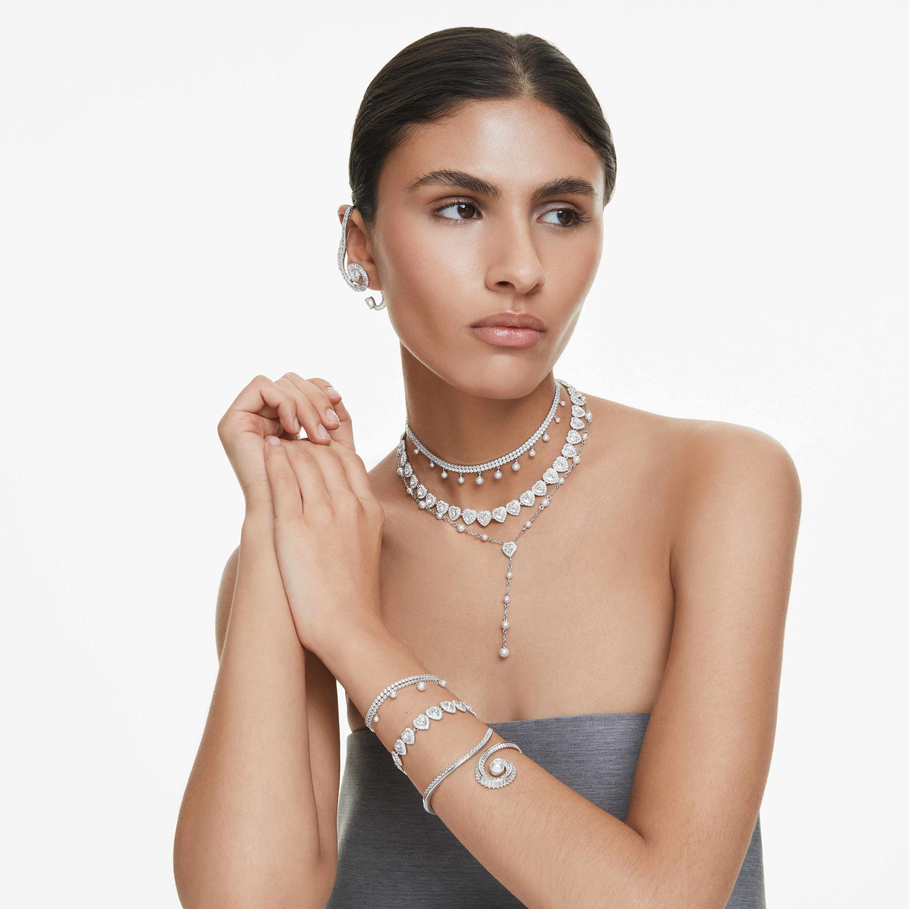 ariana grande x swarovski bangle  crystal pearl  baguette cut  white  rhodium plated