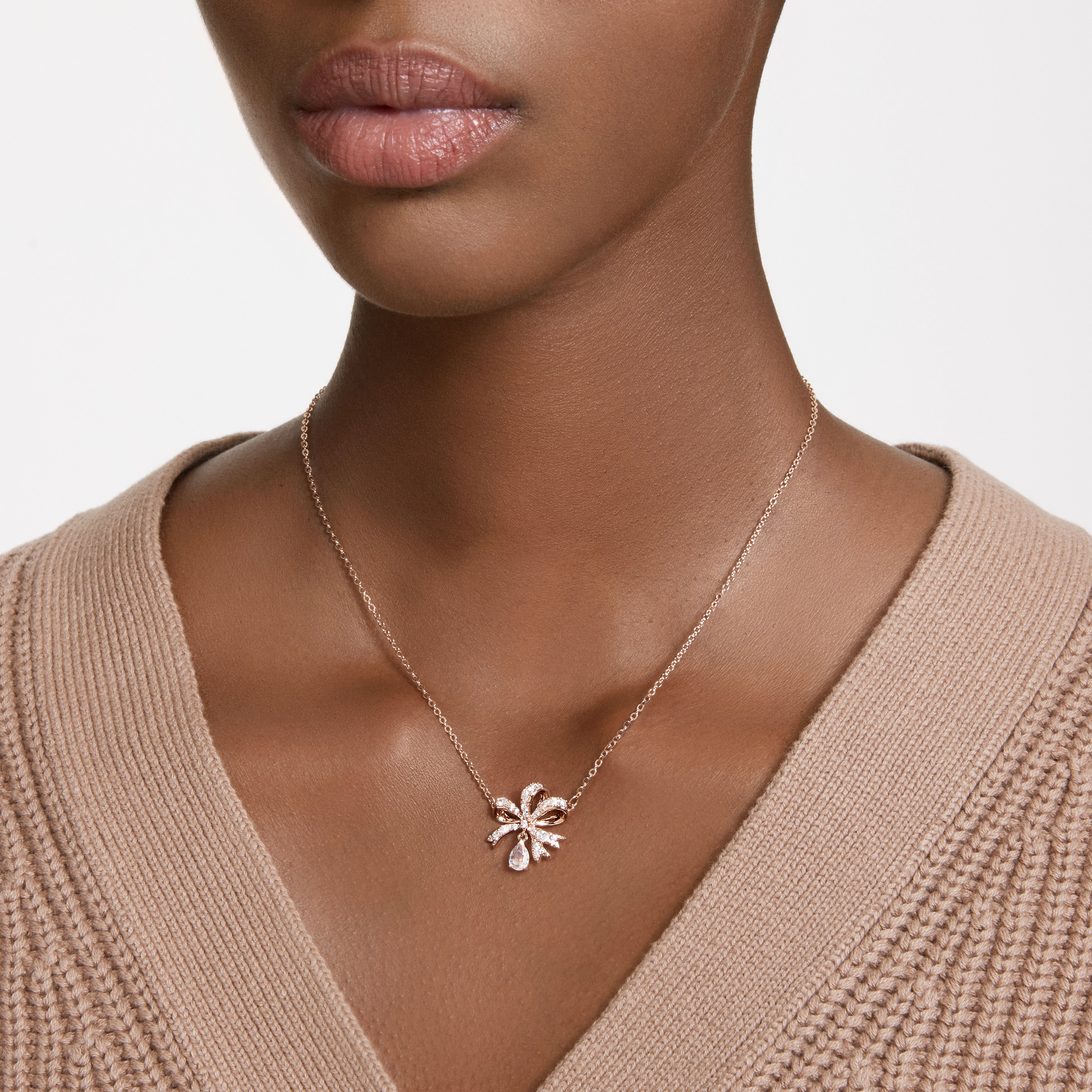 Ribbon necklace online