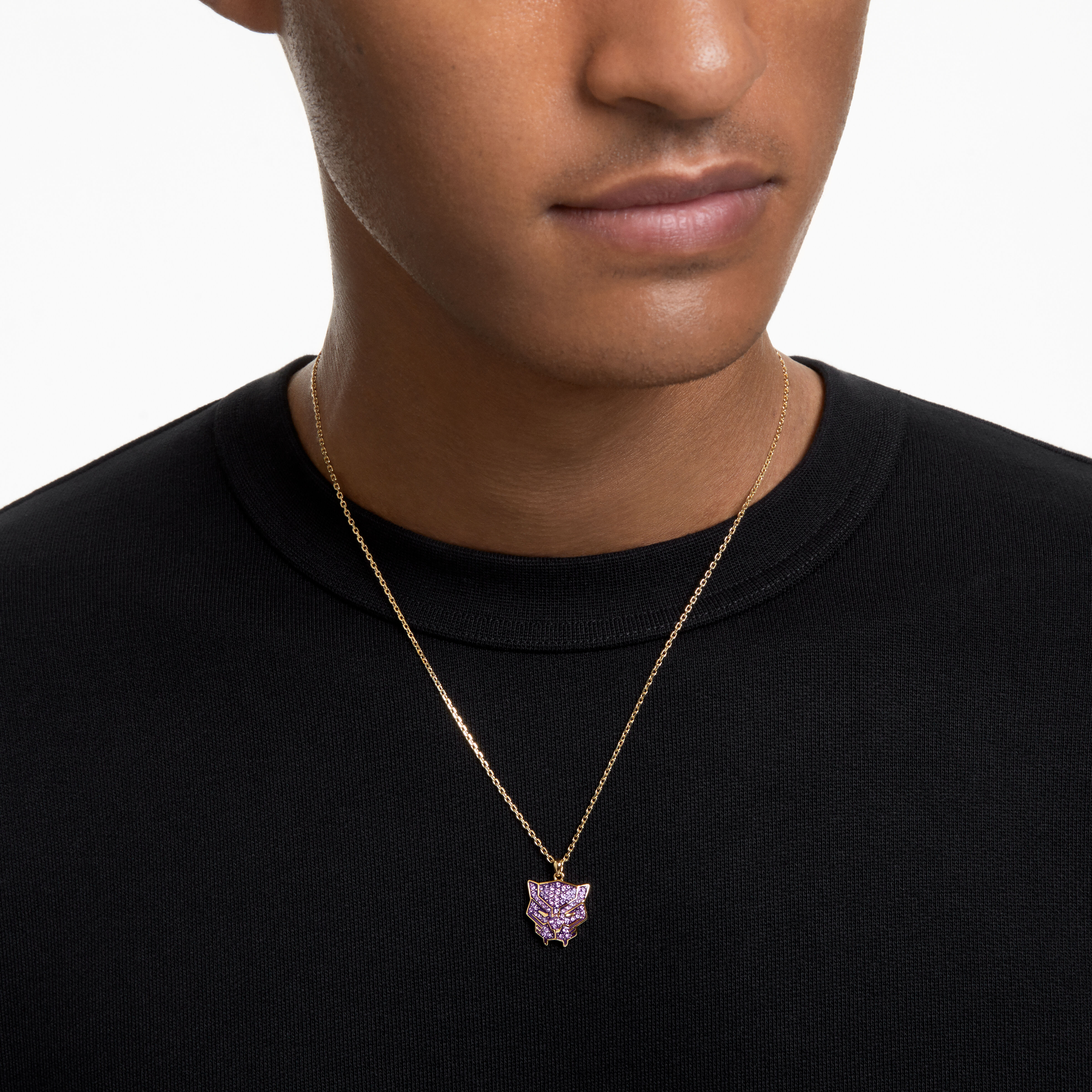 Black panther 2025 chain gold