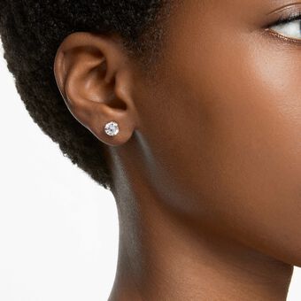 swarovski stilla stud earrings  round cut  white  18k gold finish
