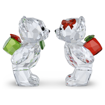 swarovski kris bear  holiday annual edition 2026