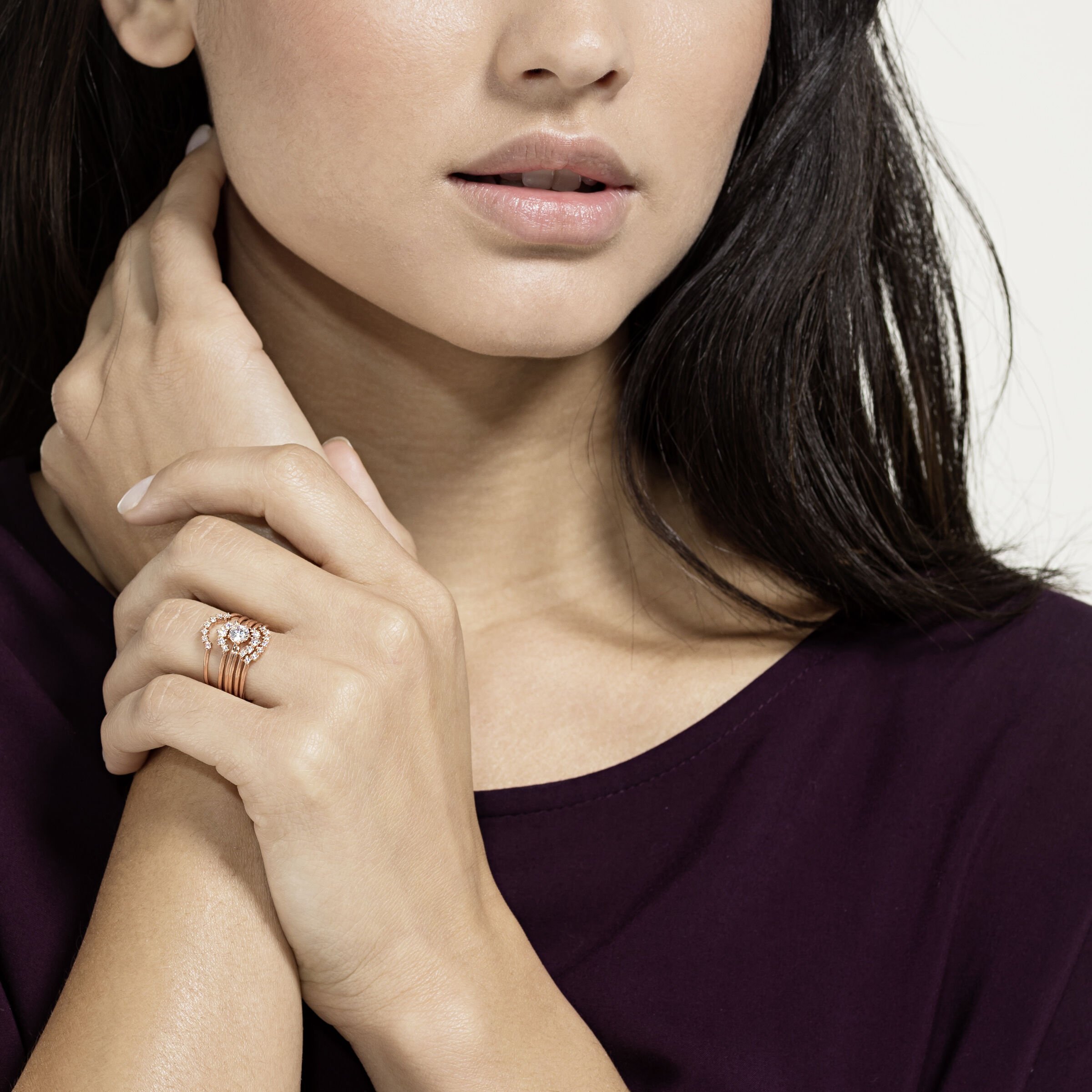 Buy Swarovski Pen lope Cruz Moonsun Stacking Ring White Rose
