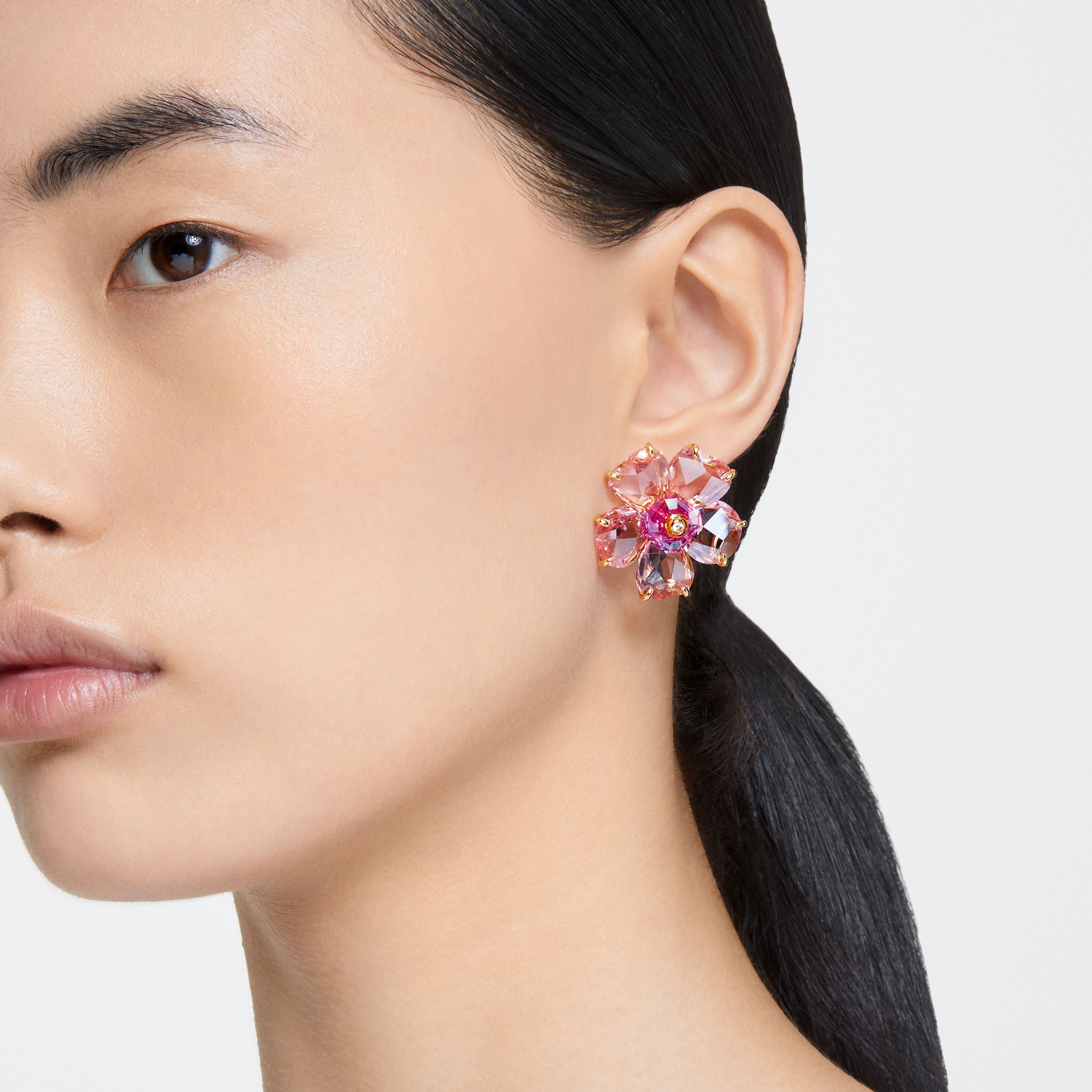 Swarovski flower stud earrings outlet