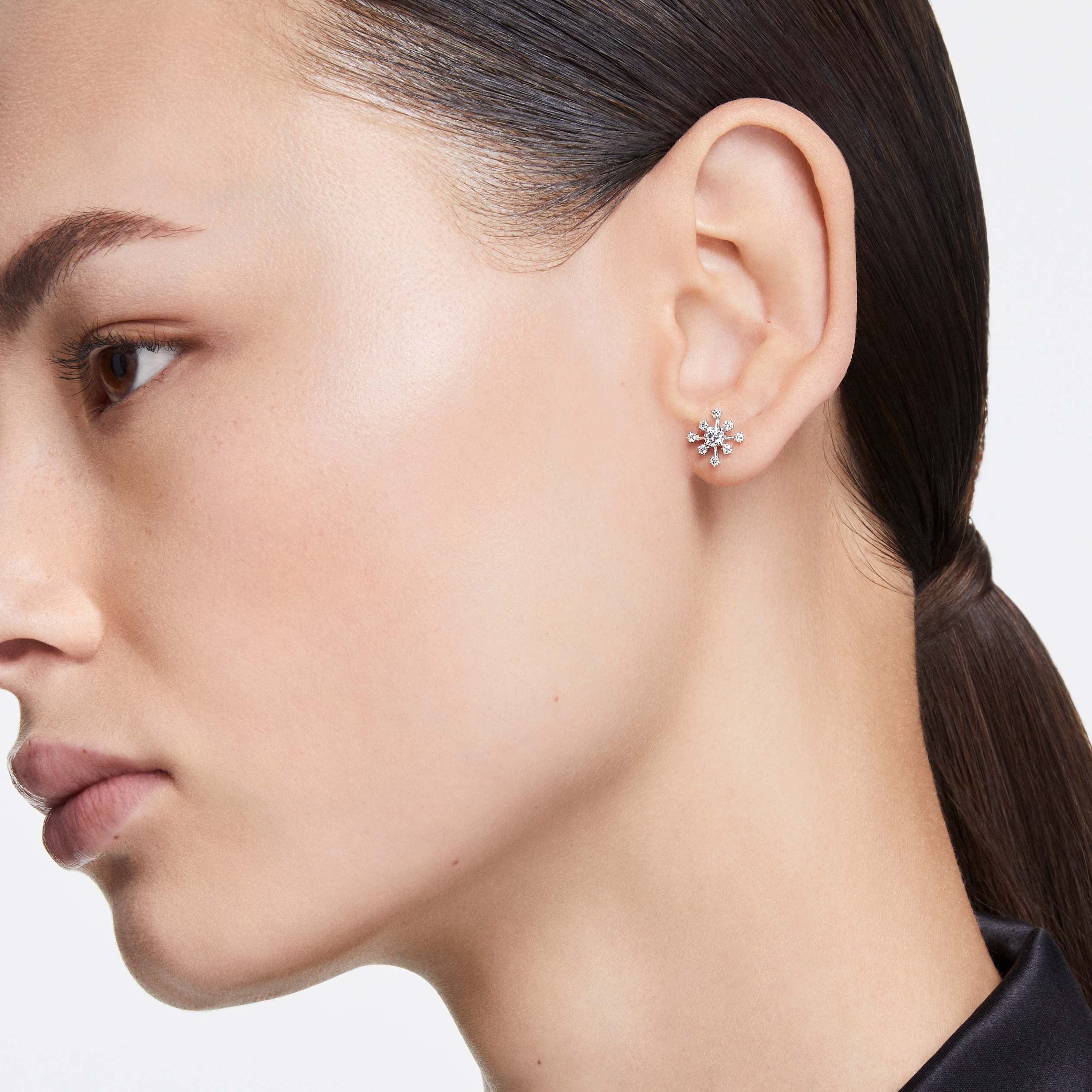 Diamond stud earrings swarovski hotsell