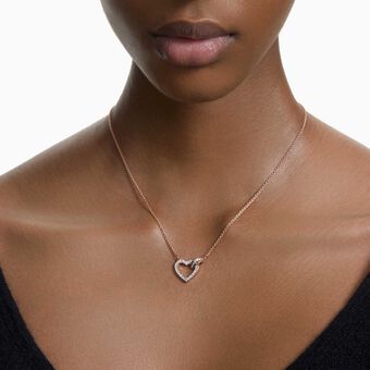 swarovski lovely necklace  heart  white  18k rose gold finish