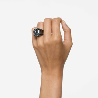 swarovski numina cocktail ring  black  ruthenium plated