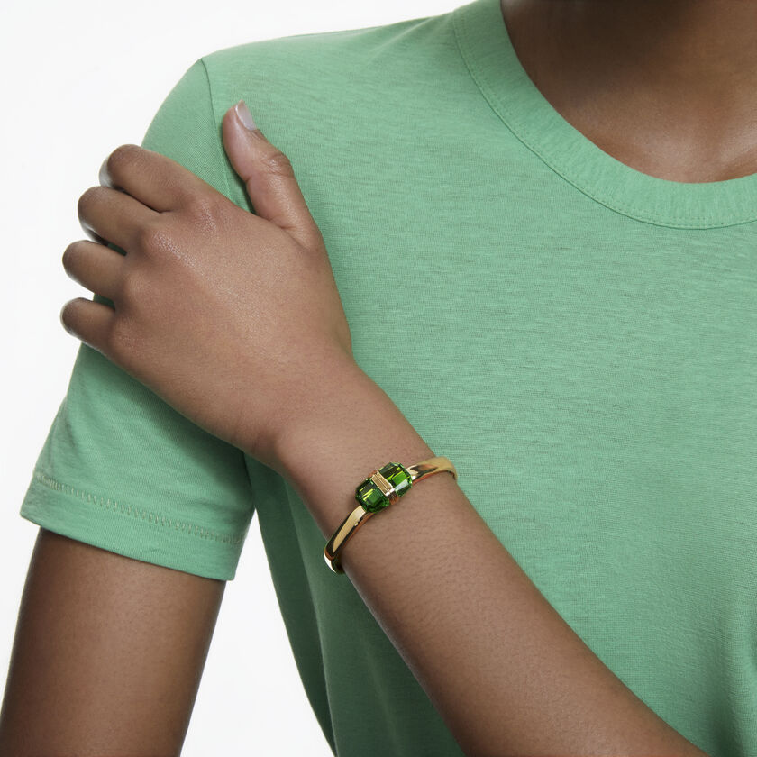 Lucent bangle, Magnetic, Green, Gold-tone plated